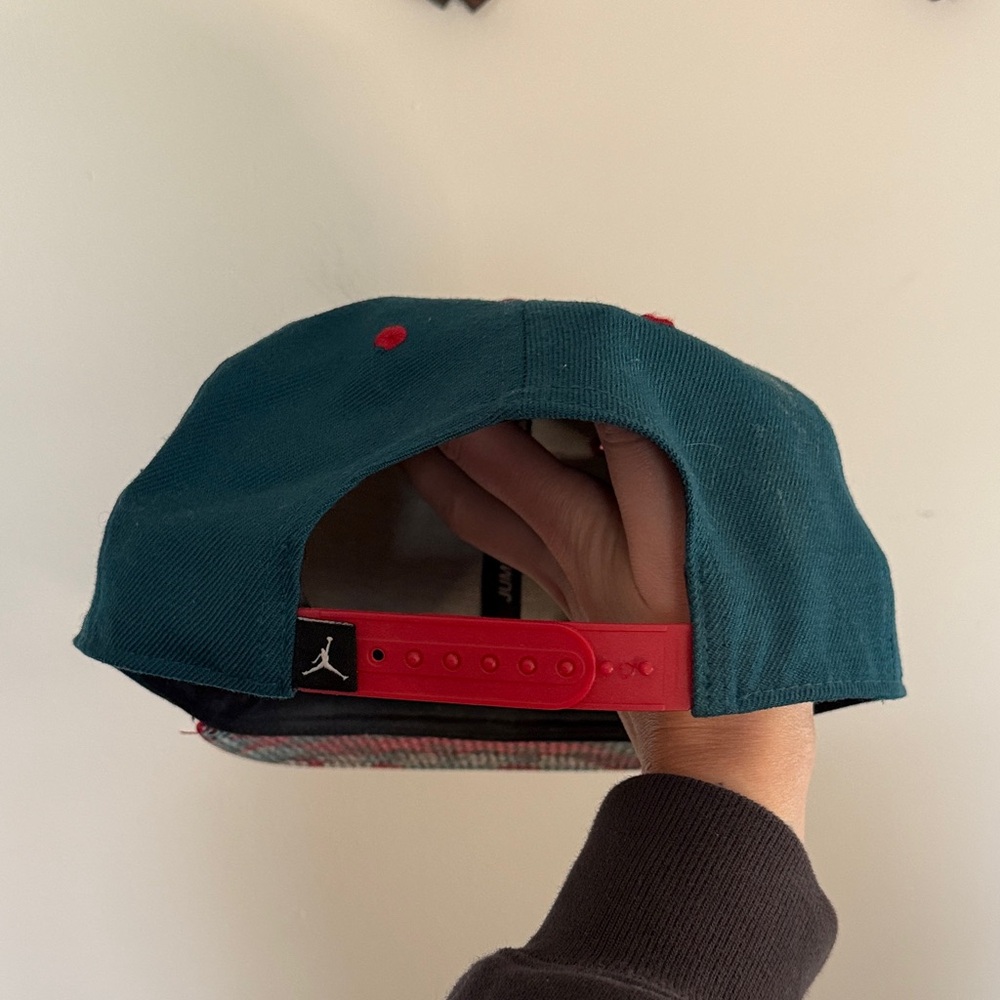 Air Jordan Jumpman Snapback Hat Green & Red Classic Logo Cap - Picture 4 of 5